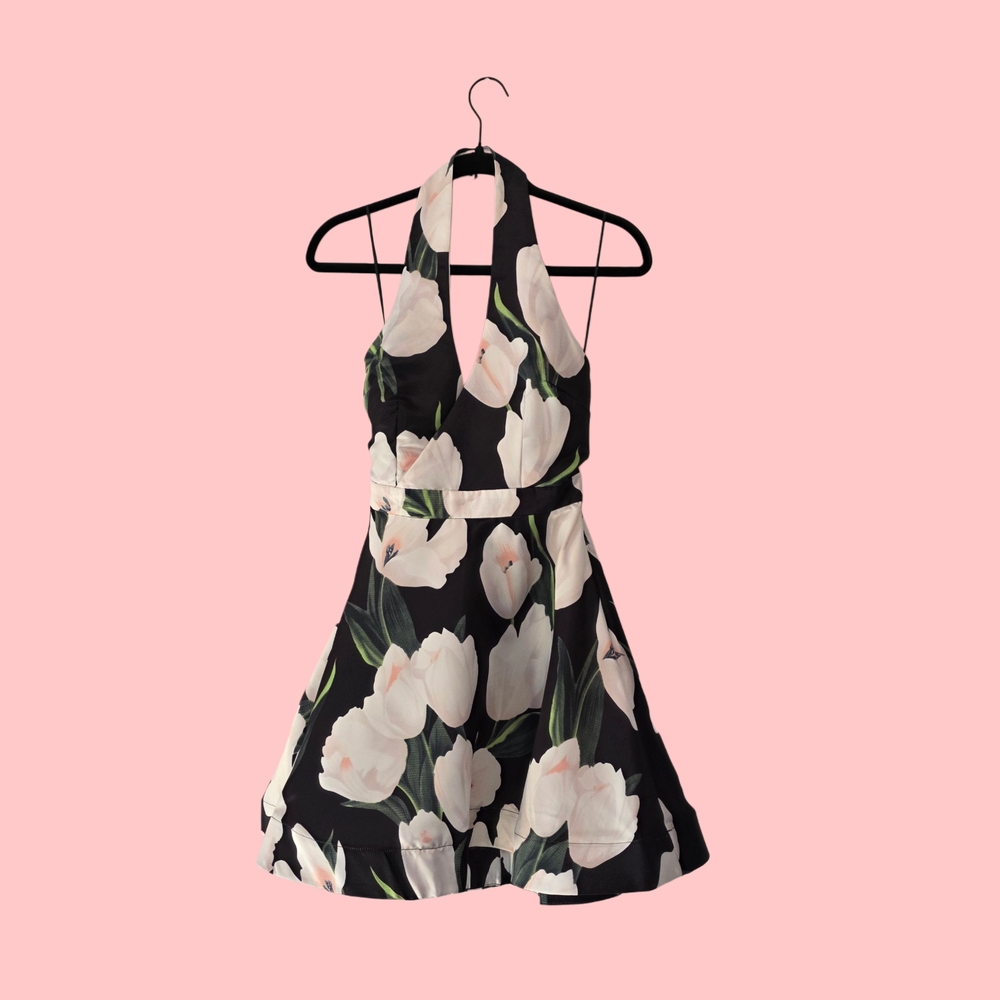Luxxel Dress Mini Halter Neckline Navy Blue Floral Tie Back Waste Medium Small